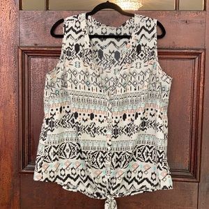 Daniel Rainn geometric tie front tank top